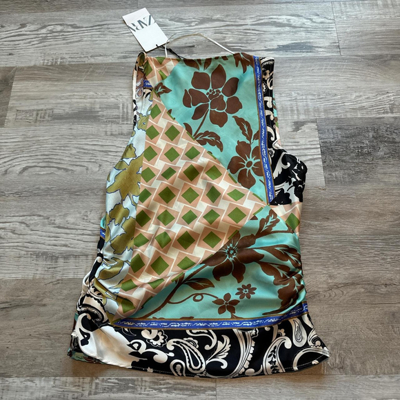 blouses - Picture 6 of 8